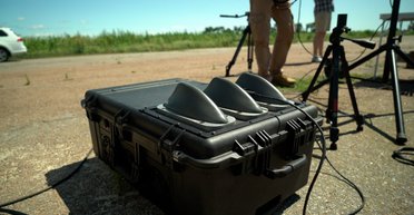 Украинцы создали "РЭБ-чемодан" Piranha против "Ланцетов": сможет ли он защитить танки ВСУ