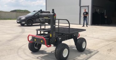 Роботы уже повышают урожайность в Украине: кто и как их использует (видео)