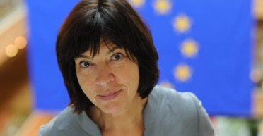 Ребекка Хармс: Евросоюз поддался давлению России