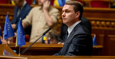 Оформив за добу: першого прокурора з "інвалідністю" відправлять під суд