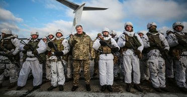 Встряхнулись сами, встряхнули Европу. Что дал Украине месяц военного положения