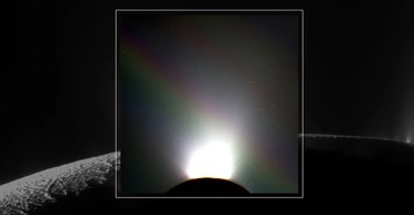 Астрономи здивовані: виявлено незвичайну веселку в одному з кілець Сатурна (фото)