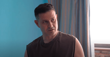 За 20 тисяч у центрі Києва: Сеітаблаєв показав свою квартиру та розповів про нові стосунки (фото)