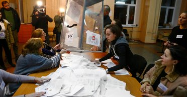 "Один народ". Зачем жителям ОРДЛО разрешили голосовать на российских выборах