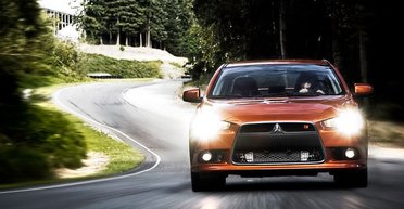 В Украине с 1 мая вступают в силу важные изменения в ПДД: нарушителям грозит штраф