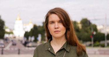 "Есть бесчестные граждане": Безуглая предлагает пожизненное заключение за "присвоение функций государства"