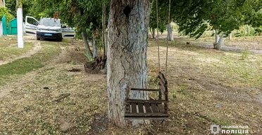 В Одесской области 16-летняя сестра замучила 7-летнего брата — подробности от полиции