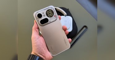 Найкращий бюджетний смартфон для фанатів Android: огляд Nothing Phone (4a) Pro (фото)