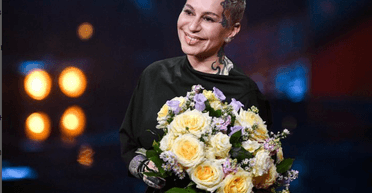 Певица Наргиз, работавшая в России, набила татуировку Степана Бандеры (фото)