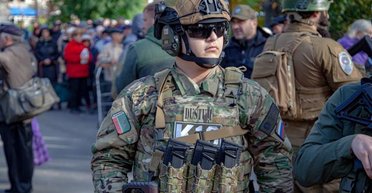 Сына Рамзана Кадырова наградили медалью "за вклад в войну в Украине"