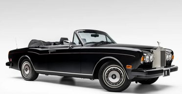 Эксклюзивы за $1,6 миллиона: на продажу выставили редкие авто звездного спортсмена (фото)