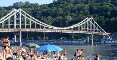 Відпочити вдома. Що таке staycation та чому це актуально для України саме зараз