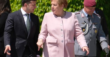 Репетиція перед Байденом. Що обговорюватимуть Зеленський і Меркель в Берліні