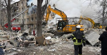 Удар РФ по багатоповерхівці в Харкові: кількість жертв зросла до 11, тривають рятувальні роботи