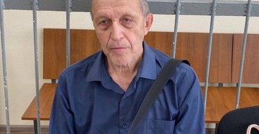 "Жили как братья": пенсионера в РФ посадили на 3 года за критику войны (фото)