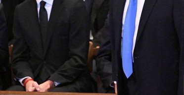 Трамп обрушился с критикой на "Джастина Трюдо из Канады", заявив, что тот цепляется за власть