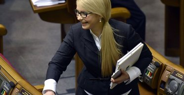 Берешь и платишь. Как Юлия Тимошенко подбирает ключи к избирателям