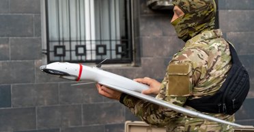 Уже випробували на військових об'єктах РФ: ГУР отримало нові безпілотники, — ЗМІ