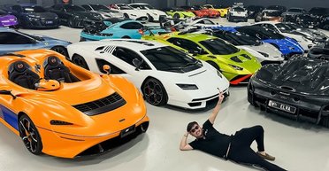 В Австралии показали огромную коллекцию суперкаров стоимостью более $100 млн (видео)