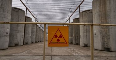 Вистачило б на місяць: на ЗАЕС пошкоджено резервуар з паливом, — МЗС України