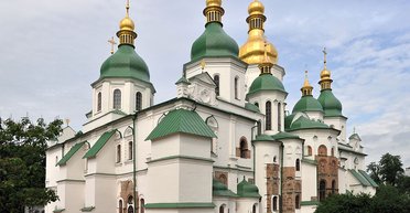 Київську митрополію УПЦ офіційно пов'язали з РПЦ: чи заборонять тепер церкву