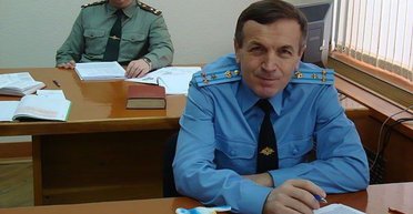 Командовал бомбардировкой Мариуполя: СБУ объявила подозрение российскому генералу Гостеву