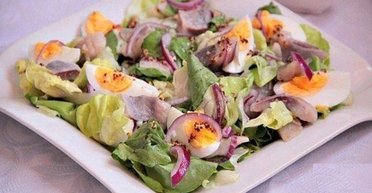 Салат "Відпад": рецепт неймовірно смачної страви з оселедцем