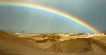 Особенности Красной планеты. Ученые рассказали, можно ли увидеть радугу на Марсе