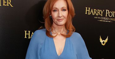 "Похороны" Джоан Роулинг. За что  возненавидели "Маму Ро"