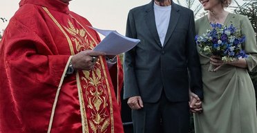 Звезда группы ABBA Бьорн Ульвеус в третий раз женился в возрасте 79 лет