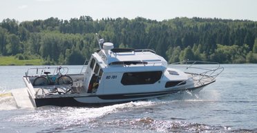 ВСУ уничтожили катер ВС РФ во время высадки десанта на берегу Черного моря (видео)