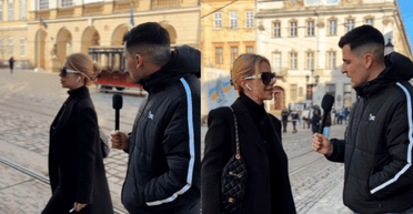 Сумочка Chanel, очки Dior: львовянка на тяжелом люксе разрывает сеть (видео)