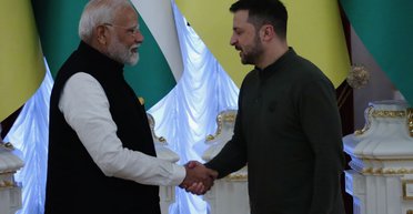 Попытка извиниться и откреститься от Путина: что показал визит премьера Моди в Украину