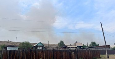 Десятки вибухів на Забайкаллі: в РФ горить військова частина, детонують боєприпаси (відео)