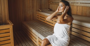 Не варто перекладати дослівно: як українською сказати "С легким паром" (відео)