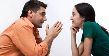 Стосунки— це коли легко та просто. Чому не потрібно боятися порвати токсичний зв'язок