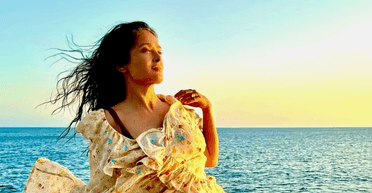 Сальма Хаєк поділилася знімками відпочинку на яхті (фото)