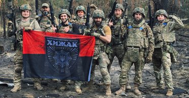 Понад 10 км під дронами: бійці бригади "Хижак" розповіли, як пішки вирвалися з Торецька (відео)