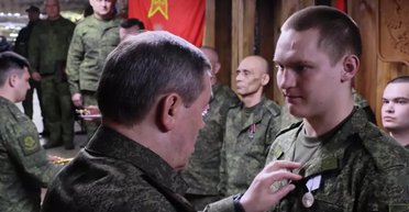 В РФ участников "СВО" будут награждать орденом монгольского полководца, громившего Русь, — СМИ