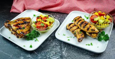 Придают аромат и яркий вкус: топ-3 рецептов маринада для куриных бедрышек