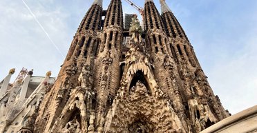 Достроят через 140 лет: собор Гауди в Барселоне хотят завершить в 2026 году