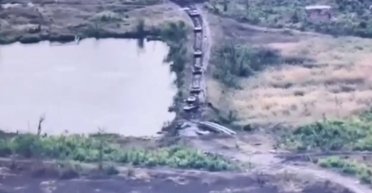 Ехал штурмовать Авдеевку: украинский мост помог ВСУ и ликвидировал российский танк (видео)