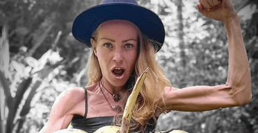 Важила 41 кг: російська блогерка-сироїдка померла від виснаження після екстремальної дієти (фото)