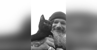 На войне погиб фотограф и писатель Юрий Костышин: что о нем известно (фото)