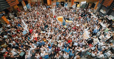 Обратная сторона профессии. Чего хотят украинские учителя