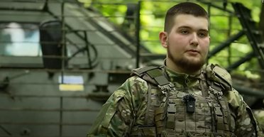 Ехали 3 БТРа с пехотой: 20-летний боец НГУ отбил вражеский штурм под Работино (видео)