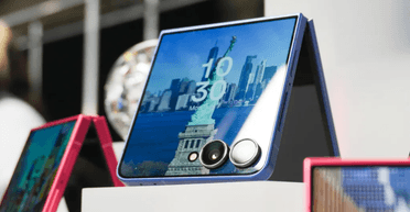 Новий флагман: експерти назвали 5 причин купити Galaxy Z Flip 7 замість Motorola і Xiaomi