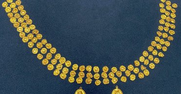 Через десять лет: в Украину из Нидерландов вернули "Скифское золото" (фото)