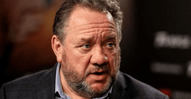 Народний артист України, який закликав бити дітей за російську мову, уточнив свою позицію