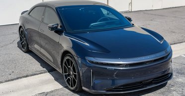 Новітній американський електрокар втратив майже $100 000 у вартості після 5300 км пробігу